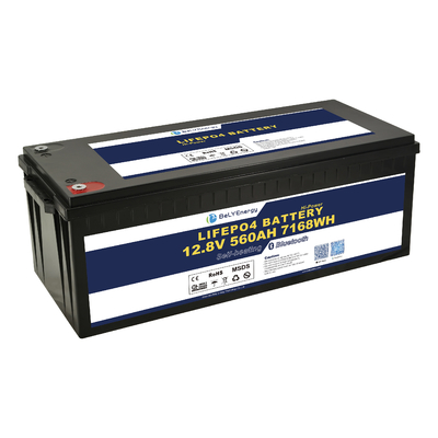 ABS Shell Langlebigkeit 12,8V 560Ah LiFePO4 Lithiumbatterie mit Bluetooth-Verbindung